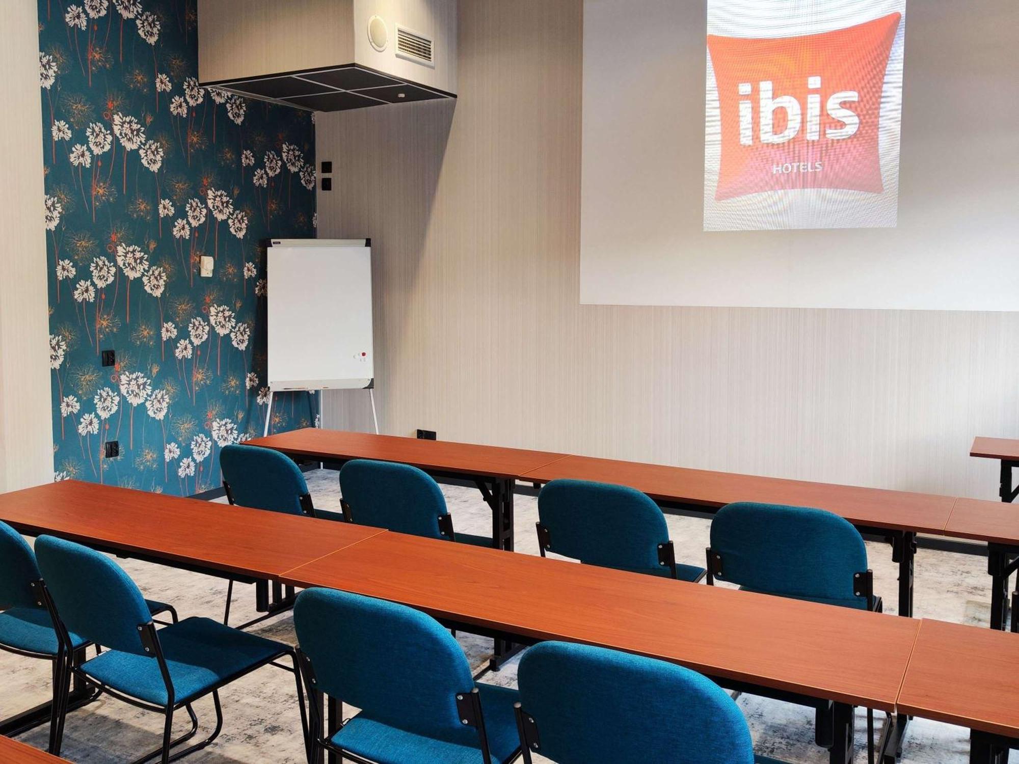 Hotel Ibis Katowice - Zabrze Exterior foto